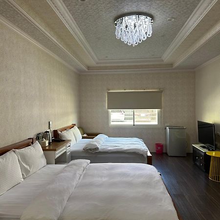 Niuge Minsu Homestay Yuli Bagian luar foto