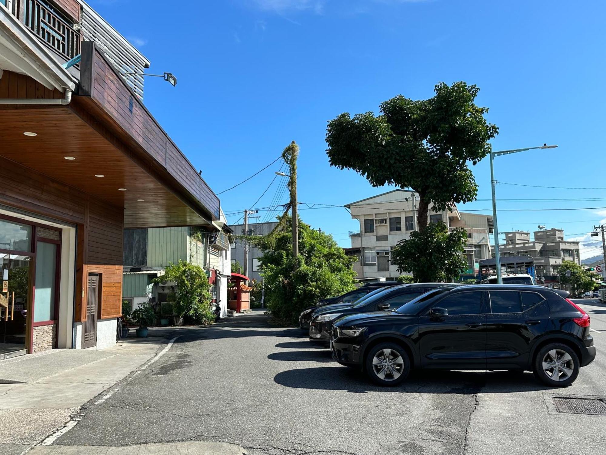 Niuge Minsu Homestay Yuli Bagian luar foto